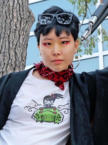 Anime ninja girl graphic tee by Japanese artist Mizna Wada.
