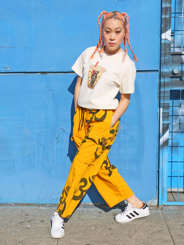 Kawaii boba tea graphic t-shirt.