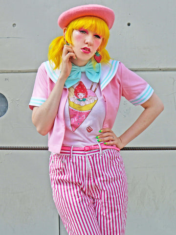 Kawaii strawberry crepe pink t-shirt.