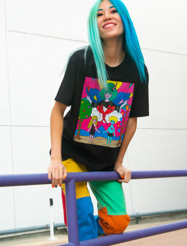 Model wearing cute Japanese sand color cartoony the lovers tarot card design apparel.