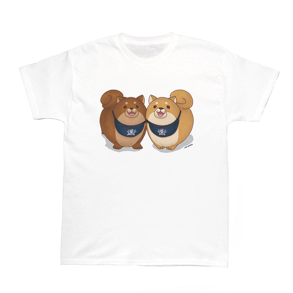 Two kawaii shiba inus on a t-shirt.