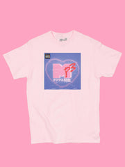Kawaii MTV graphic t-shirt.