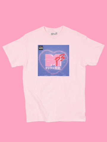 Kawaii MTV graphic t-shirt.