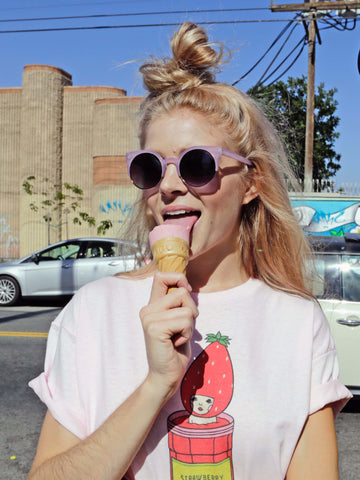 Pastel pink kawaii ichigo anime t-shirt.