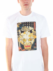 Multiple cats combining to make a cat face on this white tee.