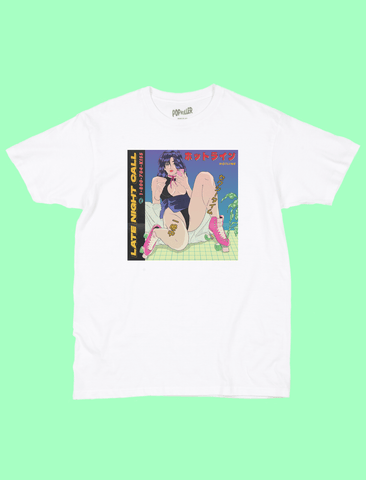 Hentai rollerskater babe graphic tee.